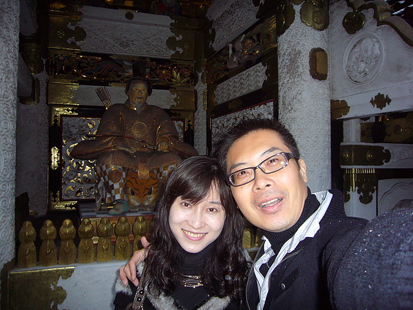 據傳此名武將可能是日本史上最大懸案「本能寺之變」的主角明智光秀，傳說他曾幫助德川家康推翻豐臣秀吉