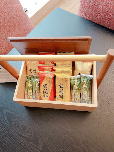 【宜蘭住宿】宜蘭礁溪泡湯飯店 山形閣/房間眺望龜山島美景/房