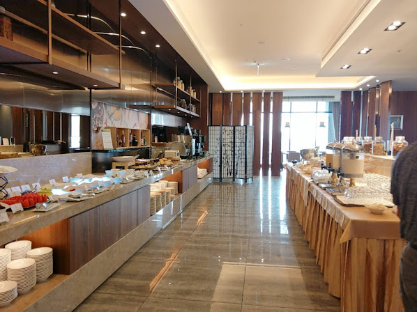 【宜蘭住宿】宜蘭礁溪泡湯飯店 山形閣/房間眺望龜山島美景/房