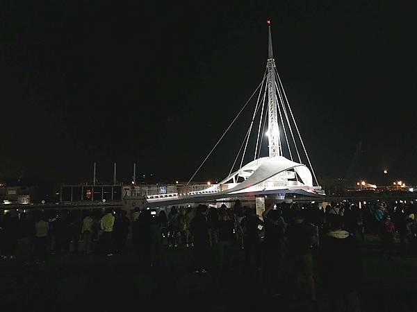 【高雄游】高雄IG打卡景点 高雄港大港桥/ 一起欣赏大港旋转