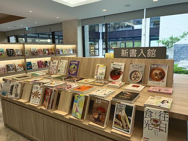 【双北游】北投景点推荐 北投小秘境 行天宫北投玄空图书馆+北
