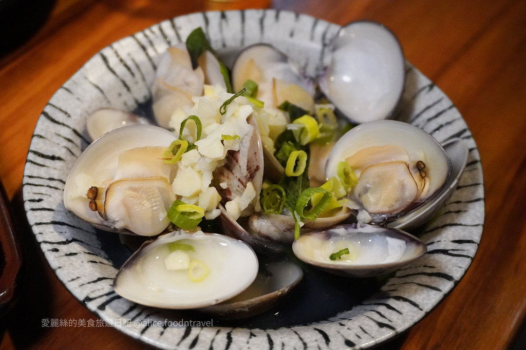台中中區美食|新店爆爆!中華路夜市附近的深夜食堂,週一~週四 台中中區美食|新店爆爆!中華路夜市附近的深夜食堂,週一~週四