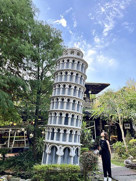 【台中景點】紙箱王創意園區 全都是用紙板建構的哦！拍照景點超推薦