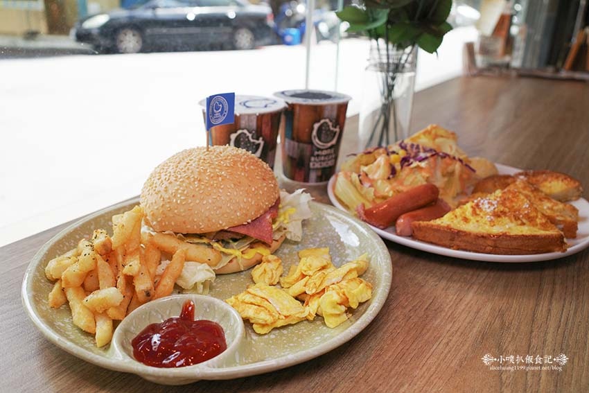 【永和早午餐】『墨爾漢堡More Burger 永和保平店』