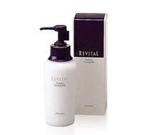 Revital Treatment Cleaning Milk (NT $1250 / 150ml)