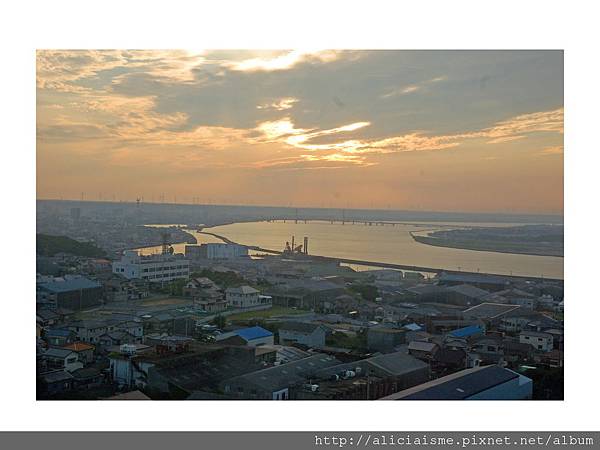 20110616_135353_利根川,銚子大橋及及銚子港塔之夕陽 (1).jpg