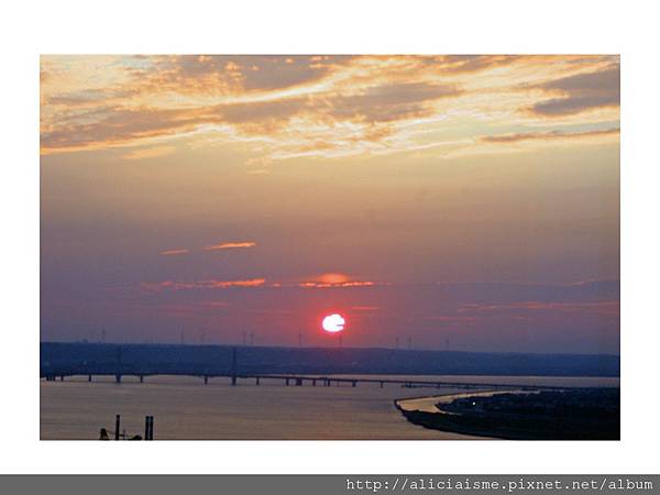 20110616_135611_利根川,銚子大橋及及銚子港塔之夕陽 (37).jpg