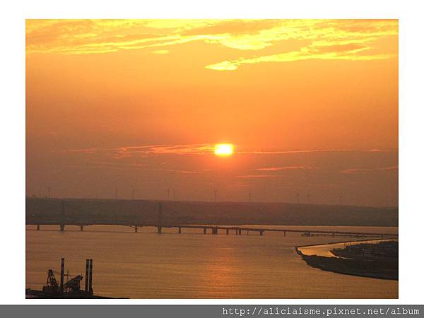 20110616_135908_銚子港塔夕陽及利根川及銚子大橋 (15).jpg