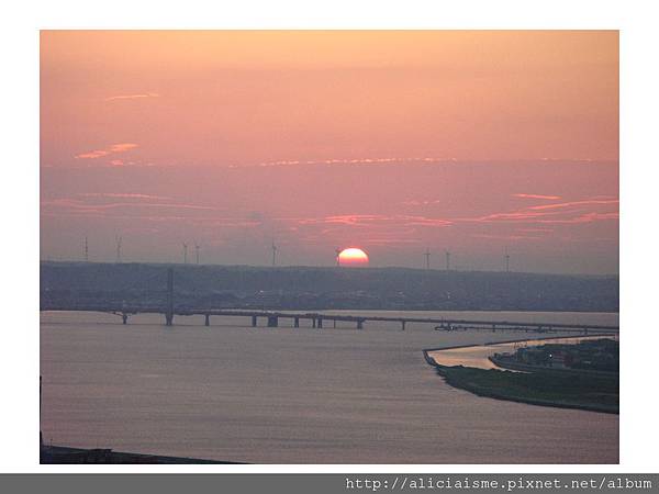 20110616_140021_銚子港塔夕陽及利根川及銚子大橋 (35).jpg