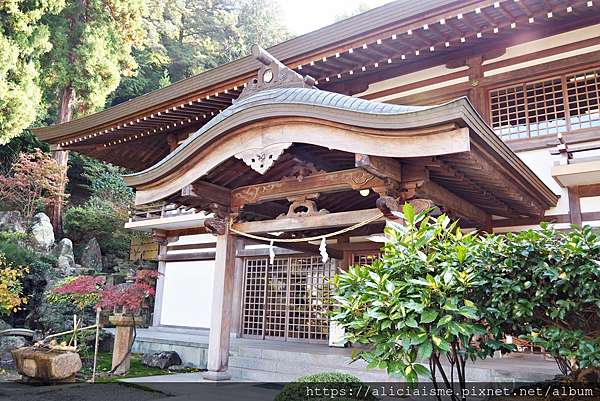 岡山縣 吉備津神社 400多年的 鳴釜神事 一揭桃太郎神社原型 欣賞日本唯一吉備津造社殿 木造迴廊 日本 私旅行 痞客邦