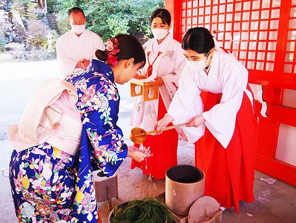 【鹿兒島 | 霧島神宮、神話之里公園】森林裡穿和服，參拜南九