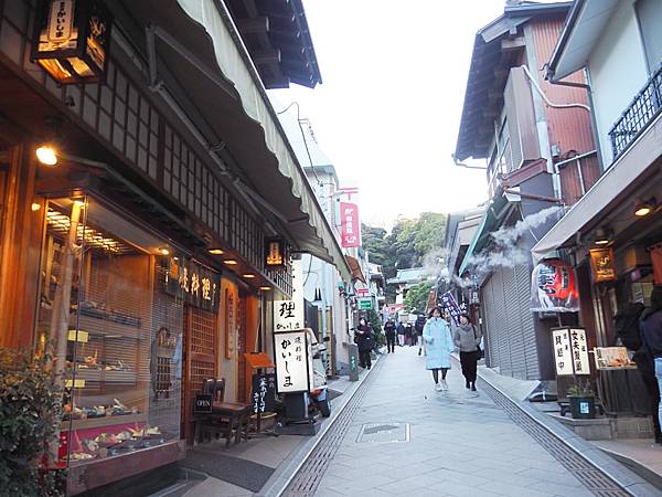 【神奈川縣】江之島：用一天的時間，走進日劇裡的悠閒氣息，浪漫