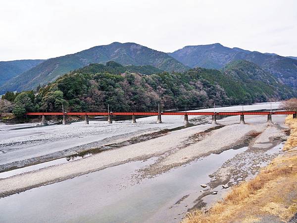 【靜岡縣 | 島田市】大井川鐵道「門出」站直結新商場，超五感