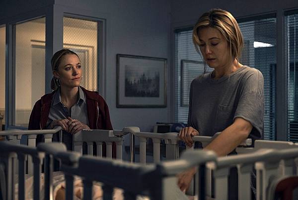 推動搖籃的手 (The Hand That Rocks th 推動搖籃的手 (The Hand That Rocks th