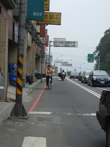 這段爬坡路段真的超級累的