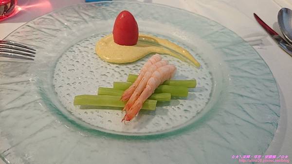 『台北中正區』捷運台北車站 家族聚餐 西堤牛排Tasty(重慶南路店)