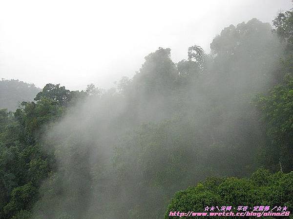 『南投』日月潭纜車‧雨中別有一番滋味