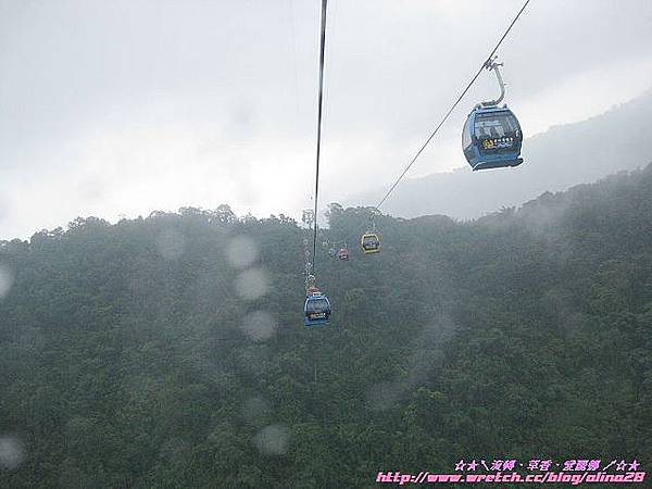 『南投』日月潭纜車‧雨中別有一番滋味