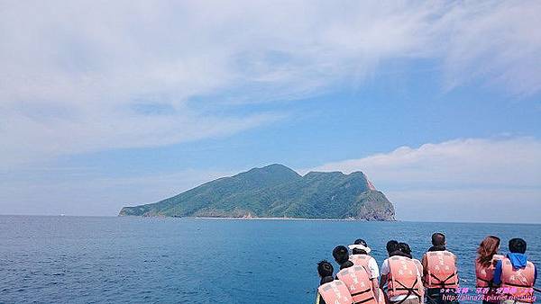 『宜蘭』龜山島賞鯨豚登島一日遊 (36).jpg