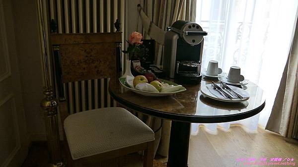  『德瑞蜜月』【Honeymoon】❤瑞士住宿 五星級飯店 盧森(Lucern) Grand Hotel National (7).jpg