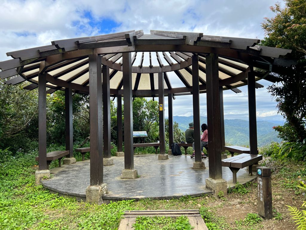 雙流國家森林遊樂區,獅子鄉景點,帽子山步道,瀑布步道,登山,郊外景點,郊外踏青