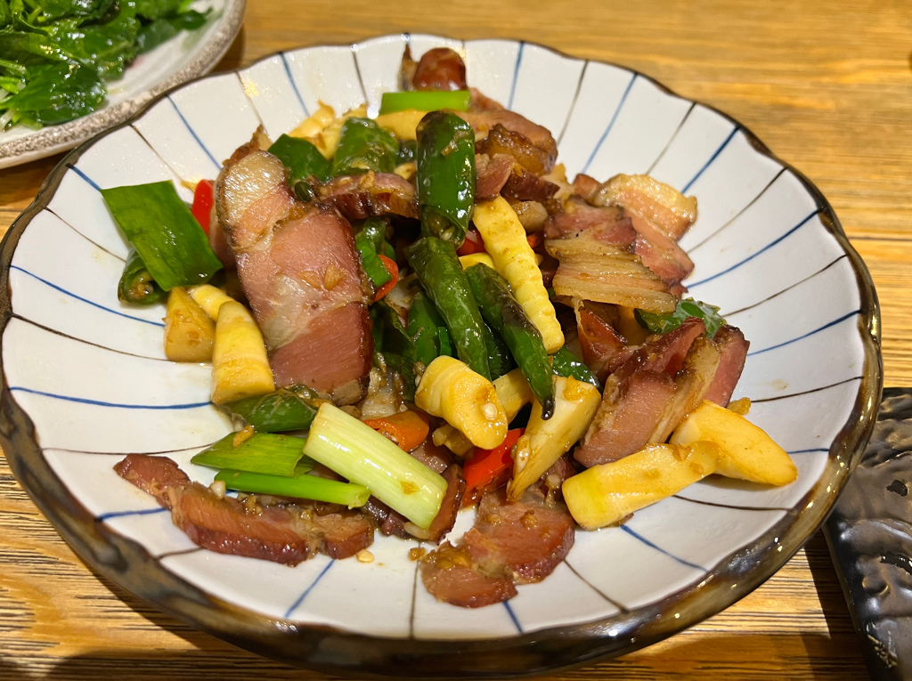 高雄美食,左營美食,漢神巨蛋美食,小團圓中式料理,海光二村