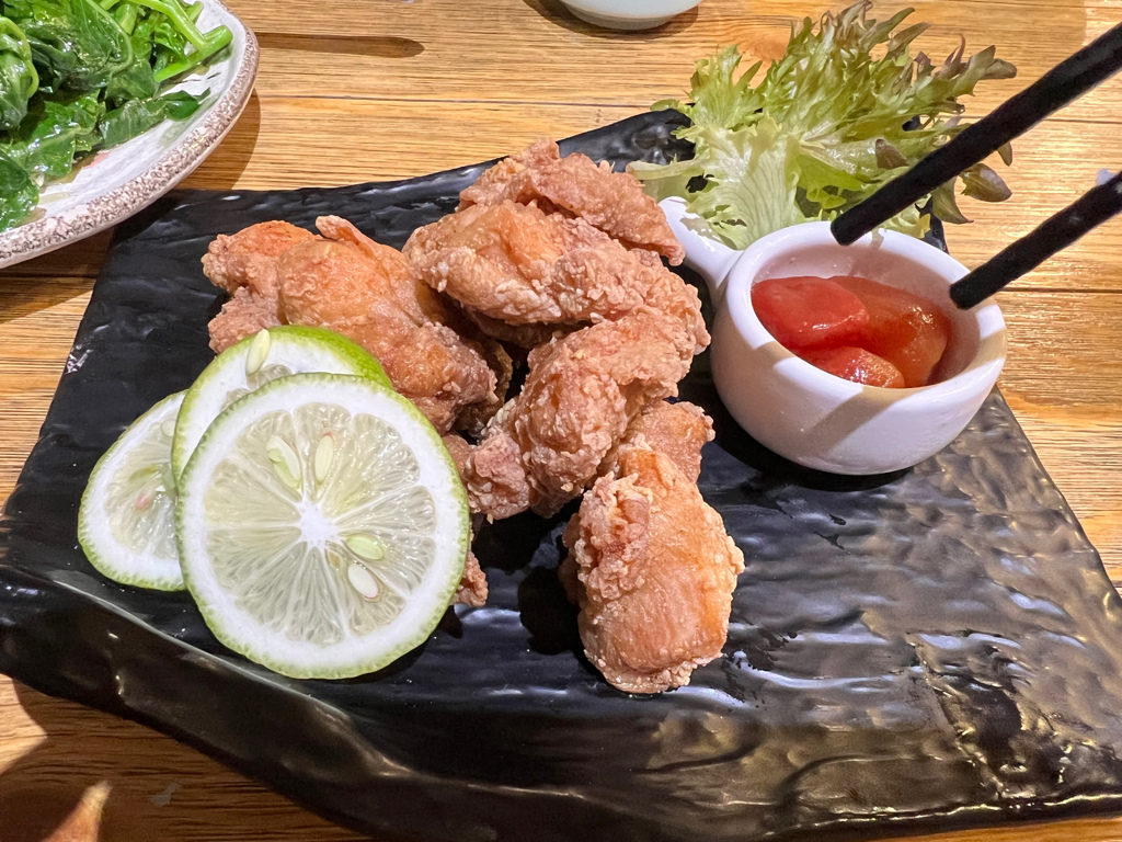 高雄美食,左營美食,漢神巨蛋美食,小團圓中式料理,海光二村