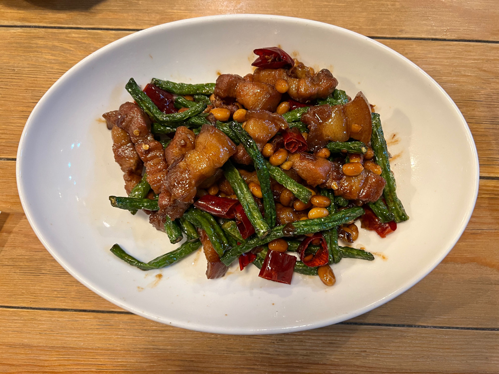 高雄美食,左營美食,漢神巨蛋美食,小團圓中式料理,海光二村