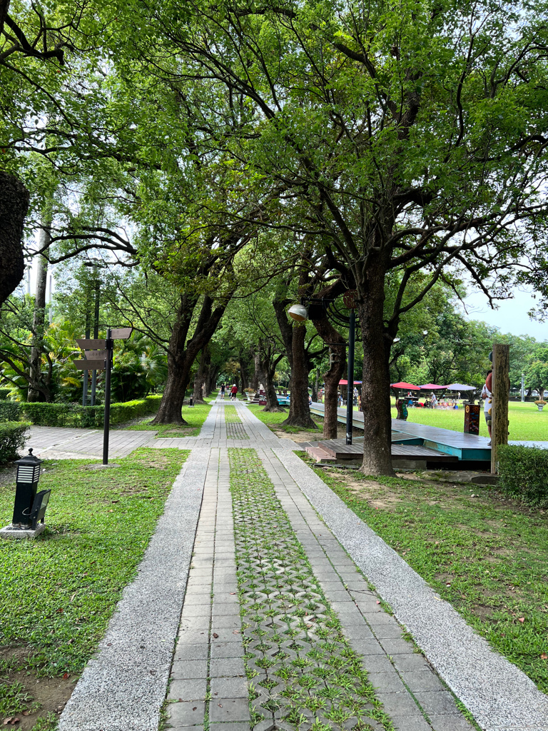 台南景點,台南景點一日遊,台南景點親子,麻豆景點,麻豆景點推薦,麻豆糖廠,總爺藝文中心,總爺糖廠