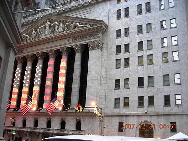 02079.DSCN1636 NY stock exchange.jpg