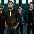 Need-For-Speed-Movie-Cast-Official-Photo-1024x574.jpg