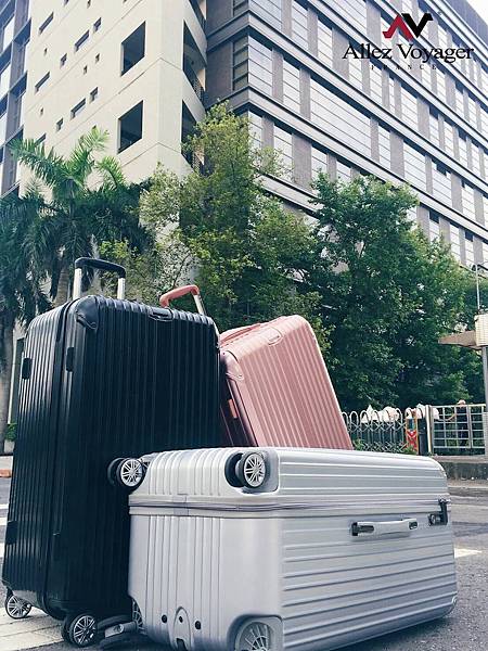 專業行李箱/行李箱品牌/行李箱推薦/行李箱推薦品牌/行李箱售後服務/無過失保固 專業行李箱/行李箱品牌/行李箱推薦/行李箱推薦品牌/行李箱售後服務/無過失保固