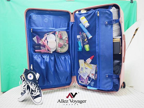 冬季行李打包/行李箱推薦/專業行李箱/奧莉薇閣37比運動版行李箱 冬季行李打包/行李箱推薦/專業行李箱/奧莉薇閣37比運動版行李箱