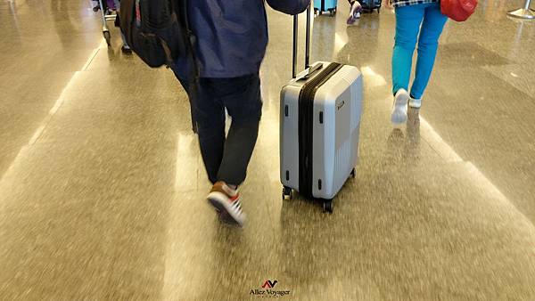 德國拜耳純PC行李箱推薦,行李箱 品牌 推薦,法國 奧莉薇閣 德國拜耳純PC行李箱推薦,行李箱 品牌 推薦,法國 奧莉薇閣