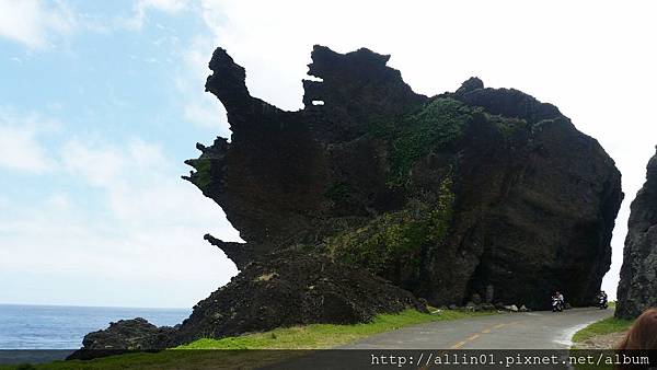 蘭嶼-龍頭岩.jpg