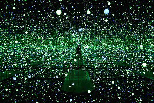 －＞夢我所夢：草間彌生作品展--在台中國美館