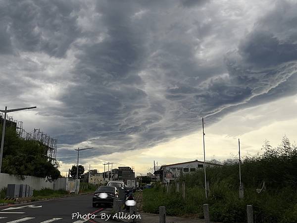 －＞海葵風起雲湧紀錄+地上倒影 +彩霞滿天