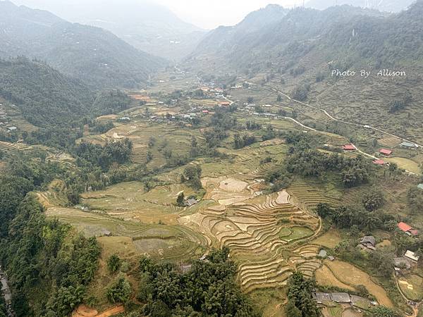 －＞【越南 沙壩】雲霧中的梯田 + 番西邦峰登頂 (下)