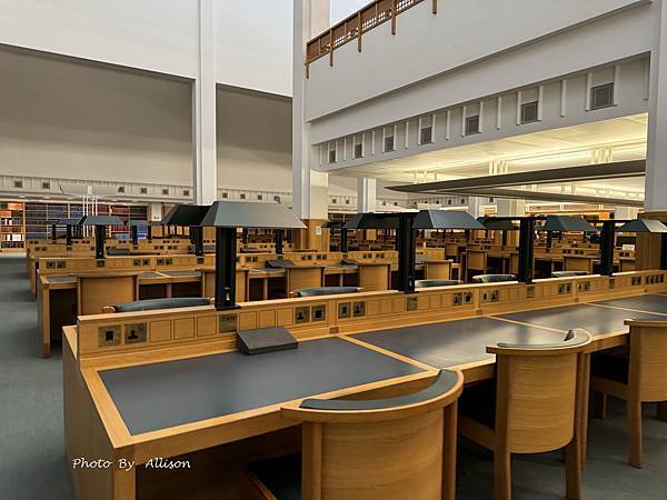 －＞大英圖書館 導覽探秘—2023倫敦自助行6天