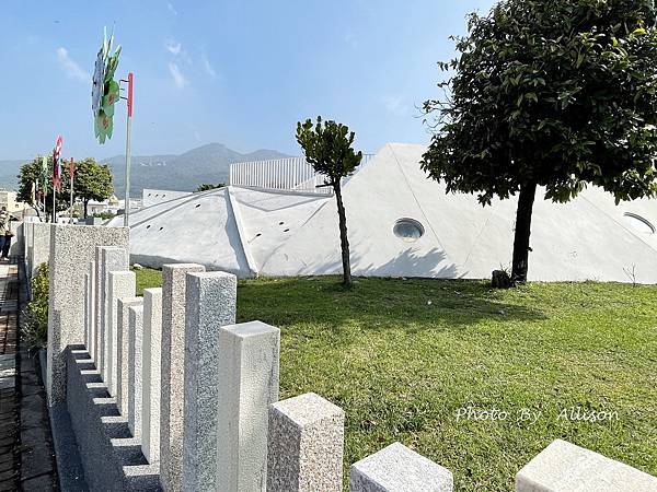 －＞【屏東景點】台灣最美小學在屏東！ 加祿國小枋山分校 暱稱