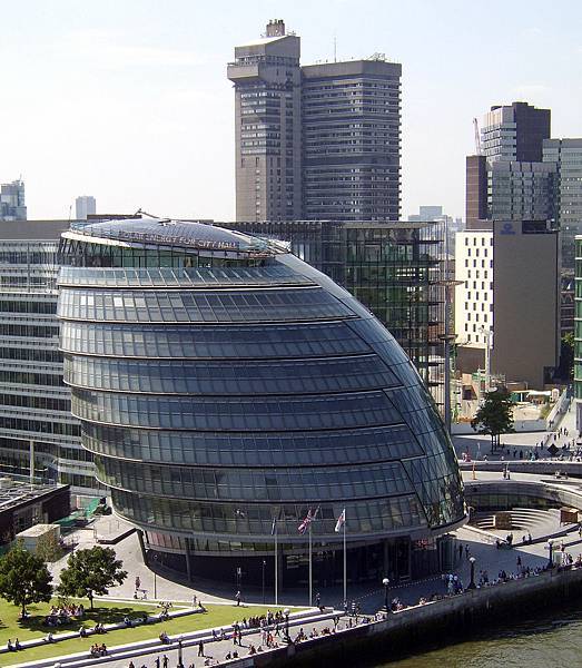 －＞倫敦市政廳（City Hall, London）