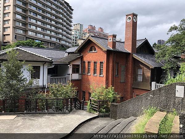 －＞重現百年前日式溫泉浴場風貌的「北投溫泉博物館」
