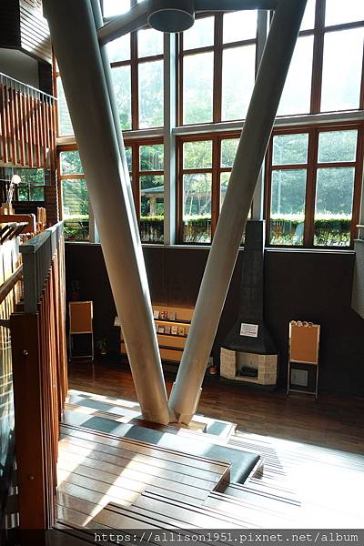 －＞綠建築北投圖書館－沒有浪得虛名