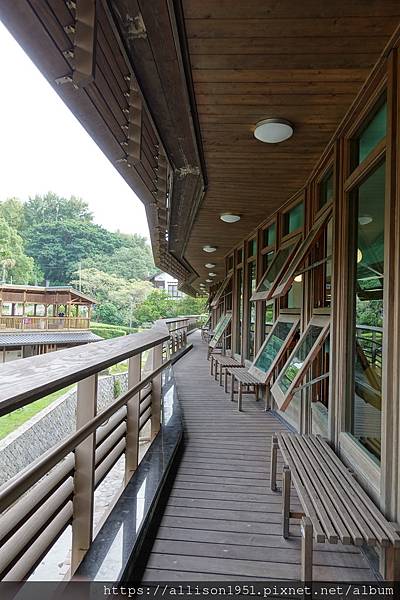 －＞綠建築北投圖書館－沒有浪得虛名