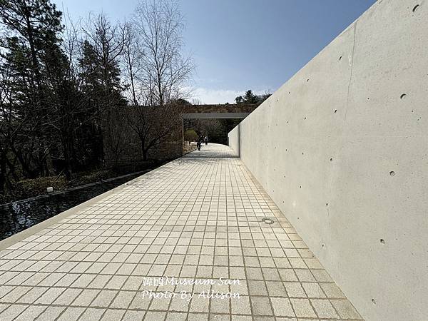 －＞韓 Musuem SAN ( 韓松博物館) 建築美學與藝
