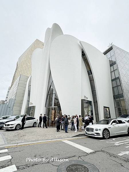 －＞來去首爾名店街追建築 SongEun藝術中心、LV 旗艦