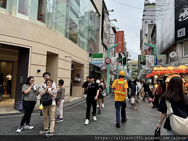 －＞ 西門町隨手拍