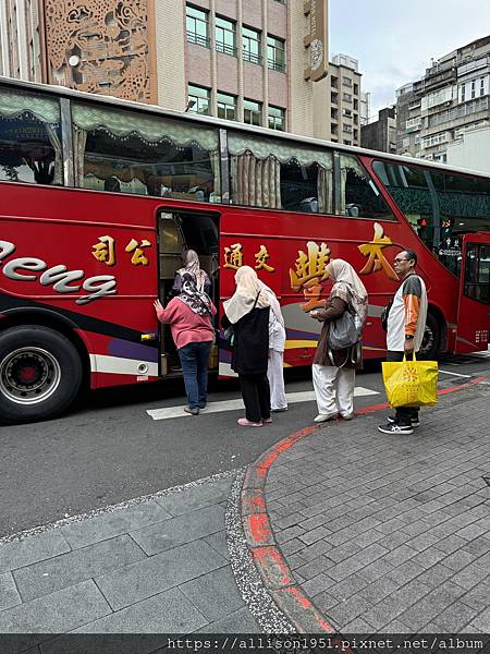 －＞ 西門町隨手拍