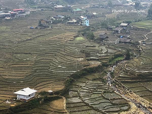 －＞【越南 沙壩】再覽雲霧梯田風光    走進黑苗族村落