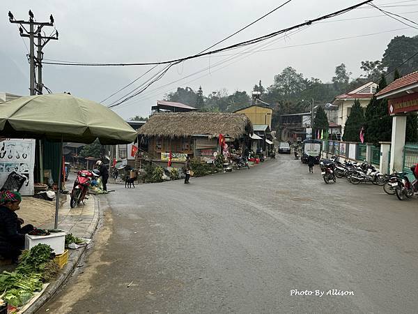 －＞【越南 沙壩】再覽雲霧梯田風光    走進黑苗族村落